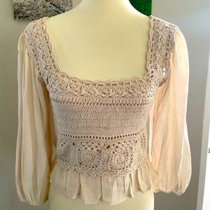 American Eagle Peasant Top